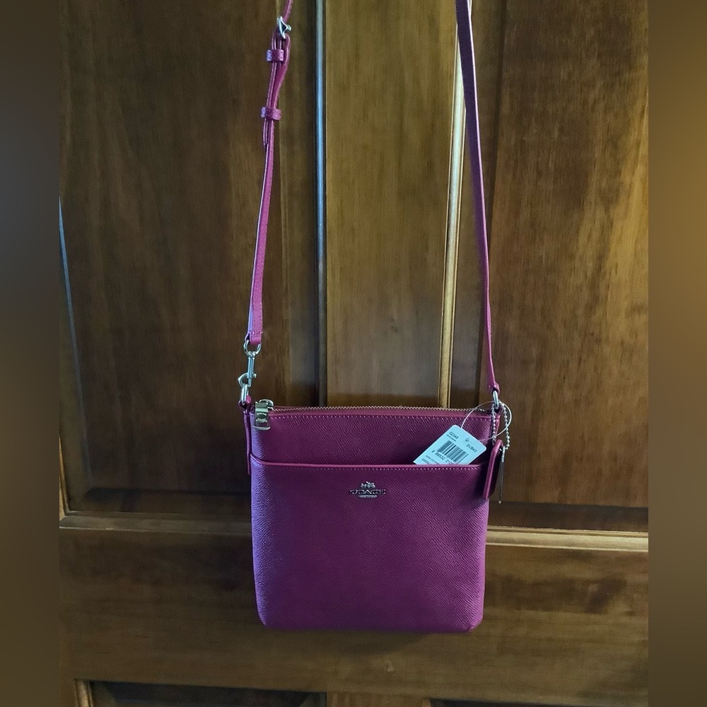 Coach Swing Crossbody SV/Cyclamen NWT Never Been Used! Perfect Condition!